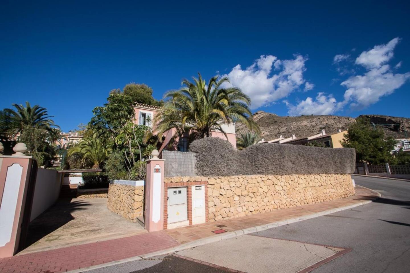 Asia Gardens Villa With Private Pool In Benidorm Cala de Finestrat Eksteriør billede
