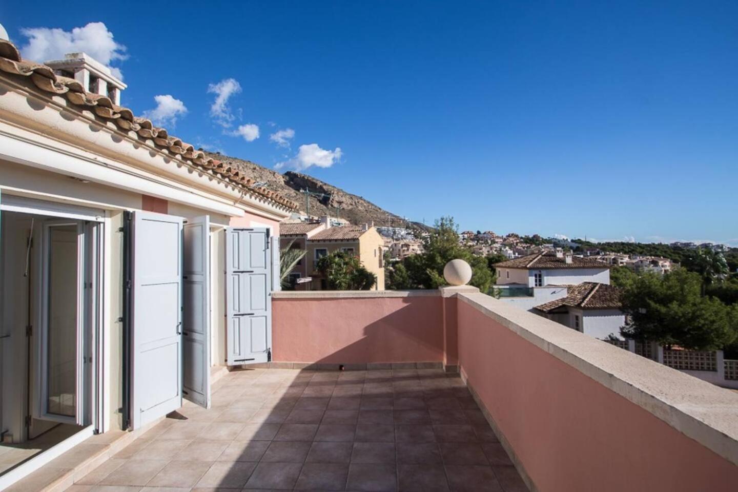 Asia Gardens Villa With Private Pool In Benidorm Cala de Finestrat Eksteriør billede